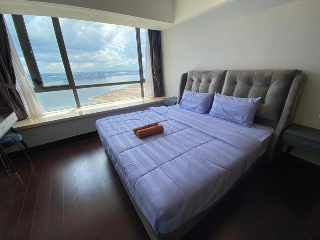 Apartment R&f Princess Cove By Sshinehome