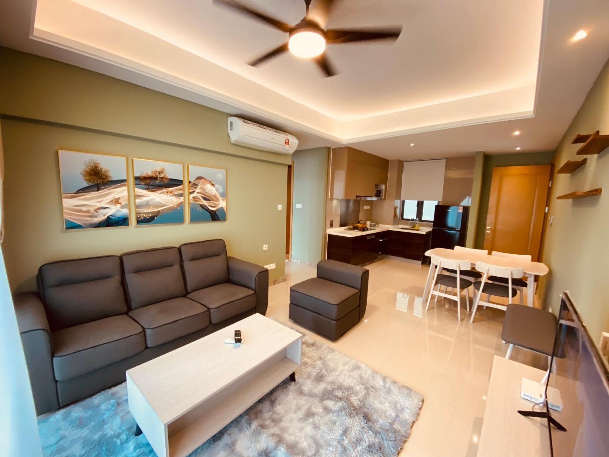 R&f Princess Cove By Sshinehome Apartment *